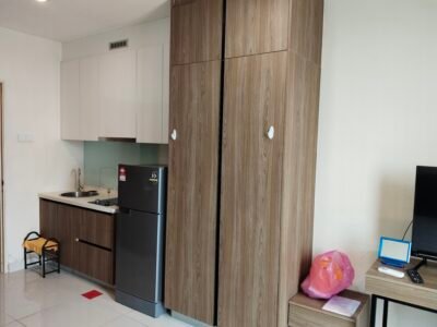 LD Legenda KOZI SQUARE Hosp Umum Sarawak Level 3A Unit Near Lift for RENT