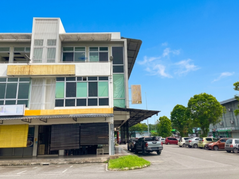 3-Storey Corner Shophouse at Kuching City Mall for Sale