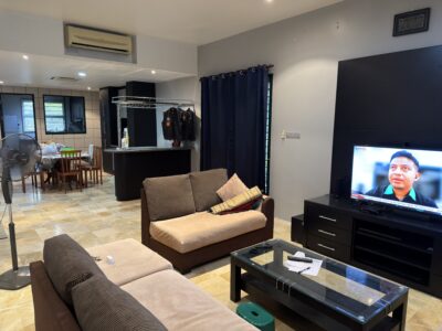 Fully Furnished Double Storey Terrace Corner Gem at Sinar Serapi – Spacious 4-Bedroom Family Home for Only RM550K!