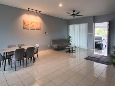 FOR RENT MJC One Residency gated House Jalan batu kawa Kuching