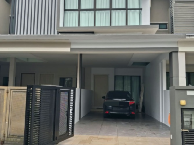 FOR RENT MJC One Residency gated House Jalan batu kawa Kuching
