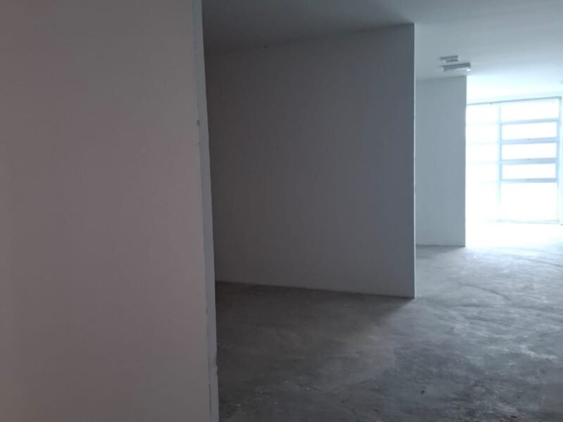Prime 3-storey Commercial shop facing main Jalan Matang Baru, Kuching FOR SALE
