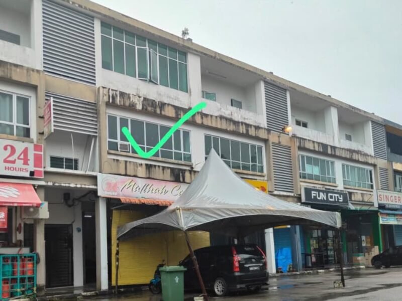 Taman Malihah shophouse for sale – 3 storey