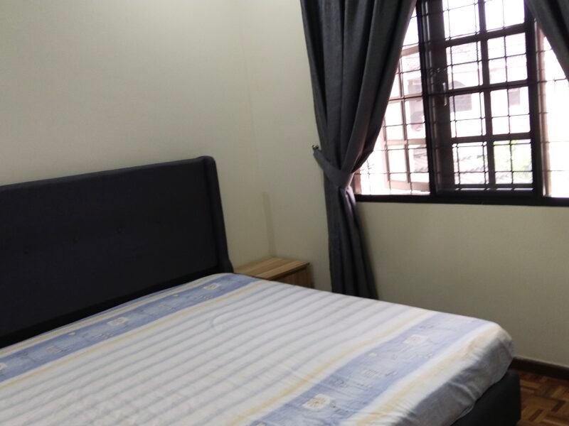 Well furnished Double Storey Terrace Intermediate Jalan Song Kuching FOR RENT